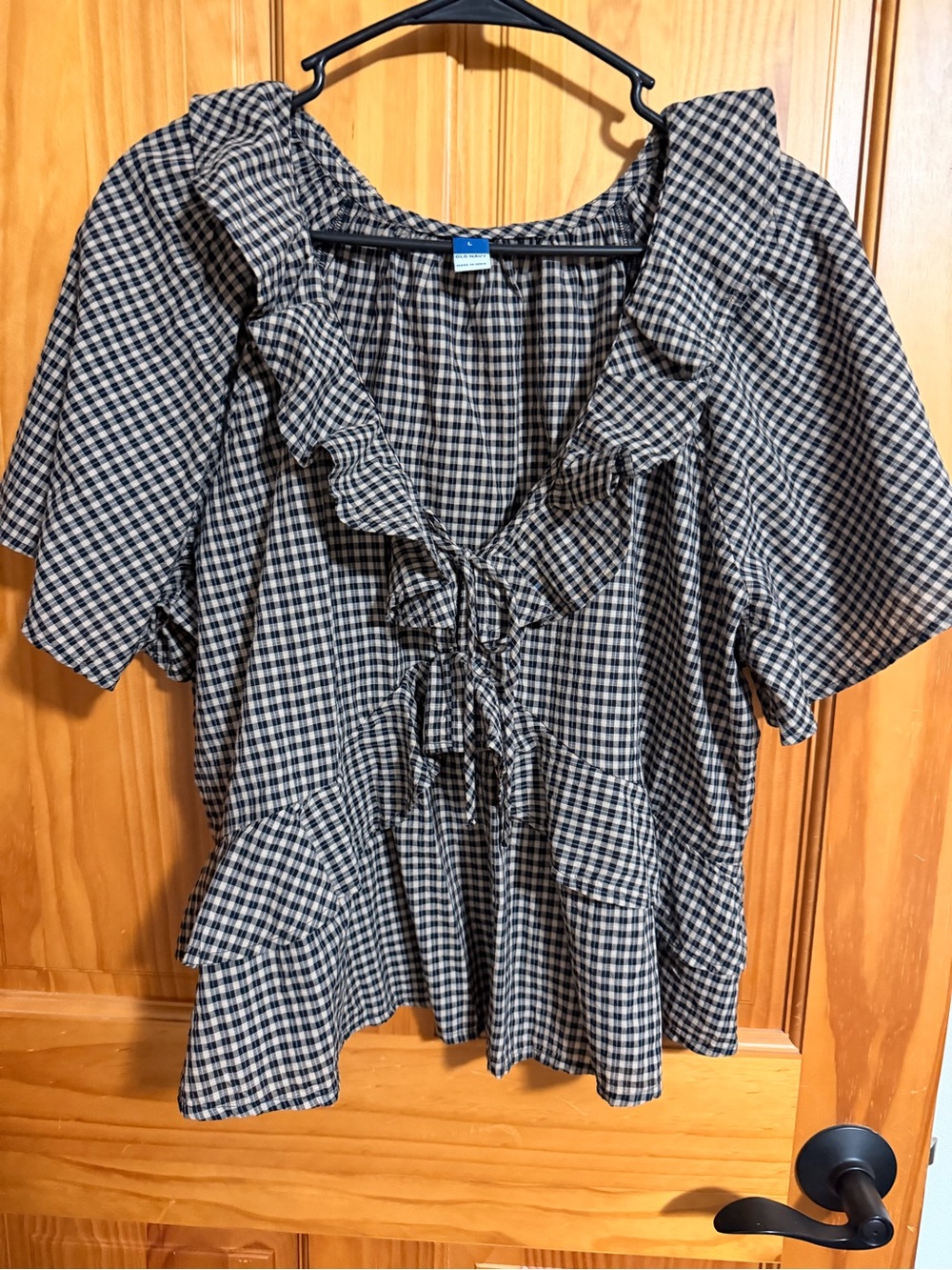 Old Navy Black & White Gingham Ruffle Tie-Front Blouse